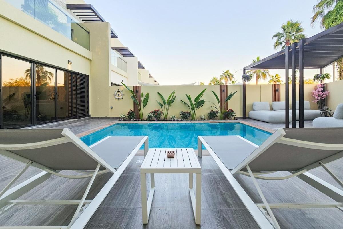 Stunning 4 Bed Villa, Private Pool, Damac Hills Dubai Esterno foto