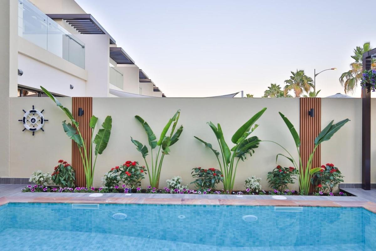 Stunning 4 Bed Villa, Private Pool, Damac Hills Dubai Esterno foto
