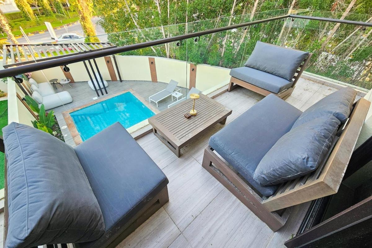 Stunning 4 Bed Villa, Private Pool, Damac Hills Dubai Esterno foto